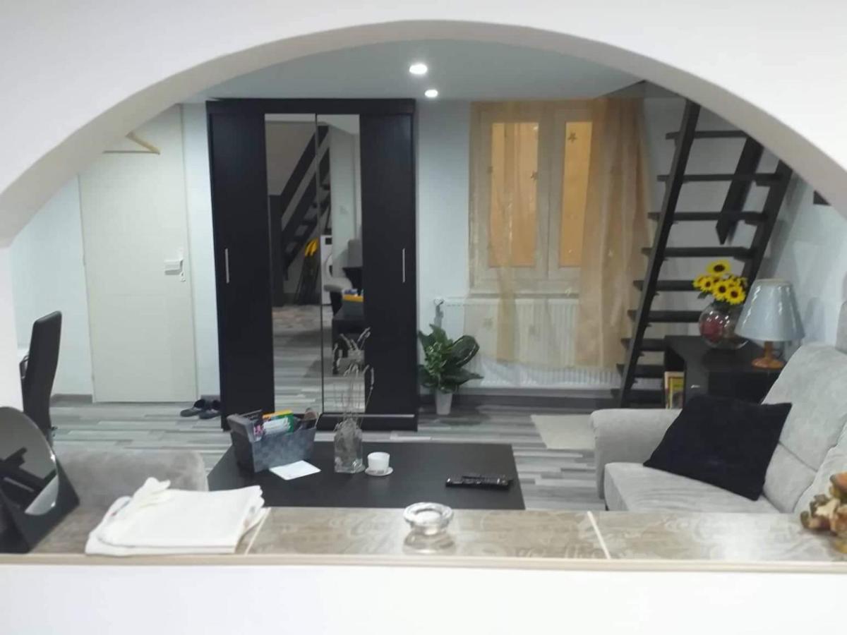 Little-Oasis Apartment Budapest Eksteriør billede